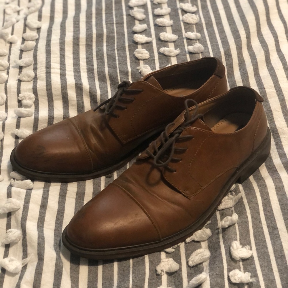 Men’s Parker and Sky dress shoe, Size 10